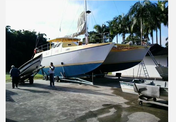 Catamarã Madeira 44