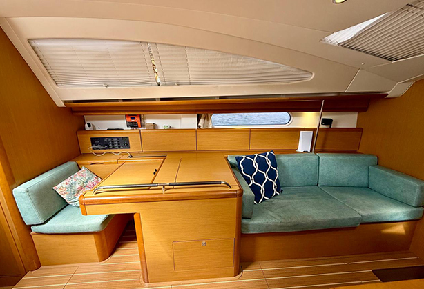 Jeanneau 45 DS - 2011