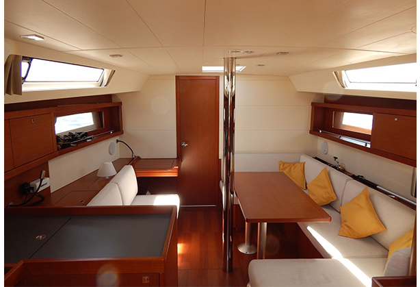 Beneteau Oceanis 41 2013
