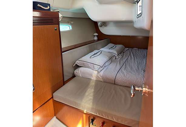 Beneteau Oceanis 40 2008