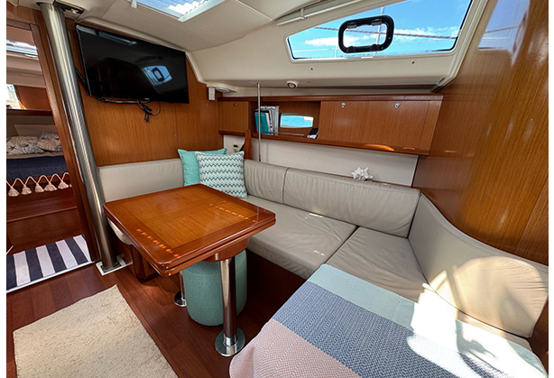 Beneteau Oceanis 40 2008